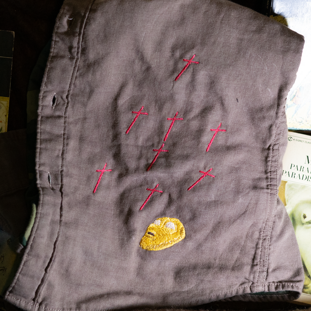 Grave Button-Up