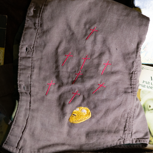 Grave Button-Up